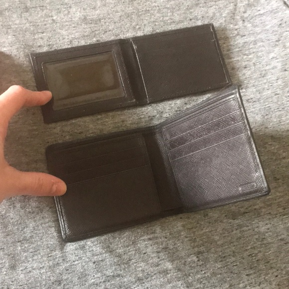 Coach men’s wallets - Picture 8 of 8